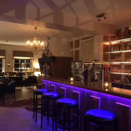 Petersen's Hotel 4*