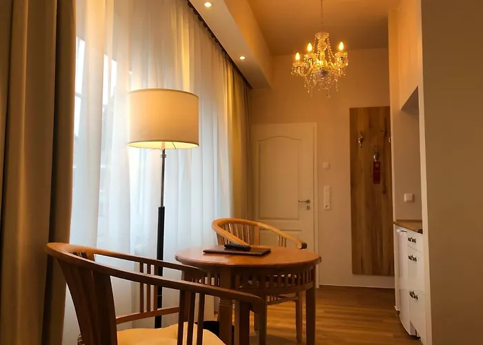 Petersen's فندق شاربوتس